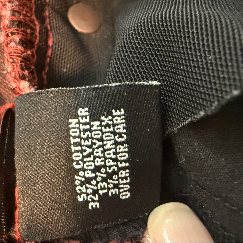 Relativity Jeans - Picture 7 of 7